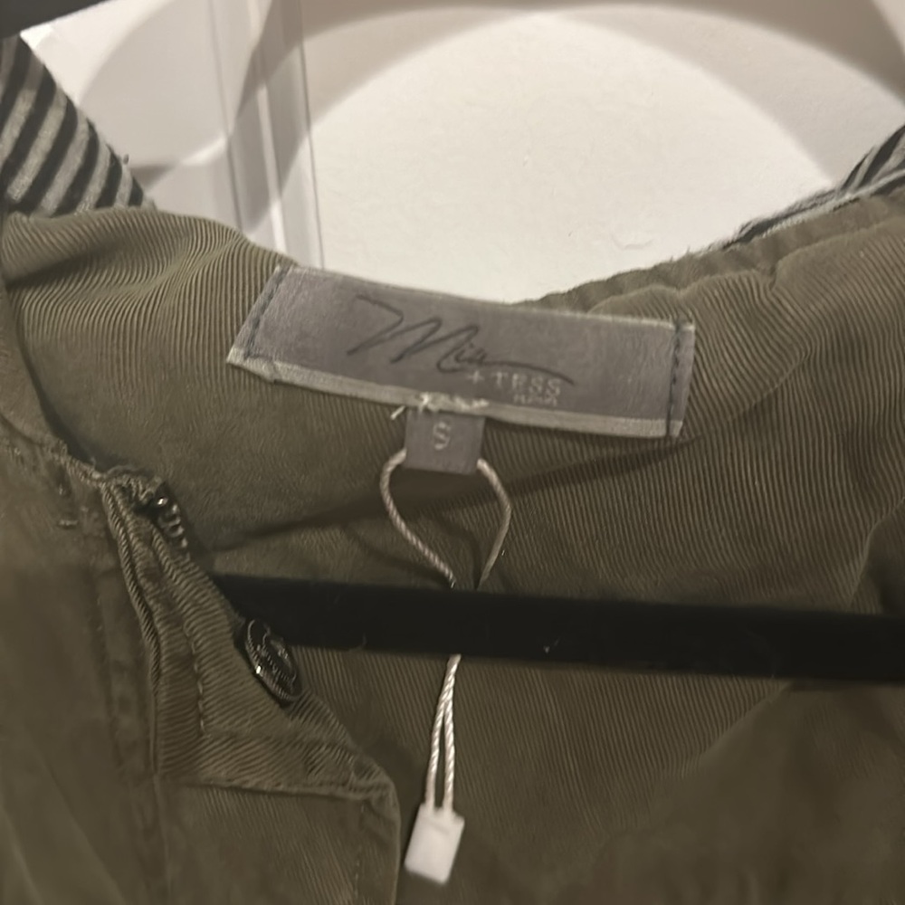 Mia And Tess Jacket - image 2